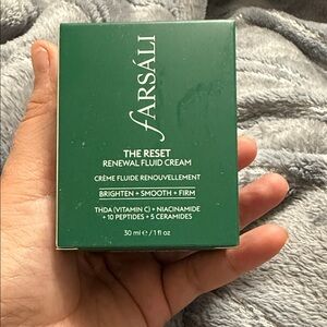 Farsali The Reset Renewal Fluid Cream - Green Box